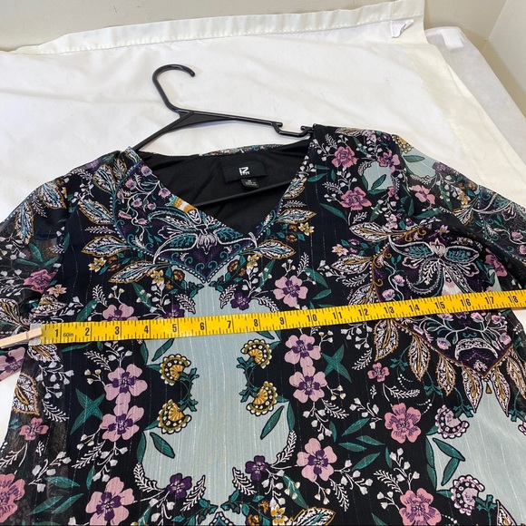 NWT iZ Byer Floral Boho Floral Flute Sleeve Blouse Size M - Picture 10 of 13